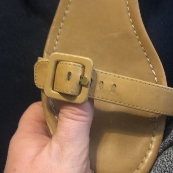 Sandals - Picture 8 of 8